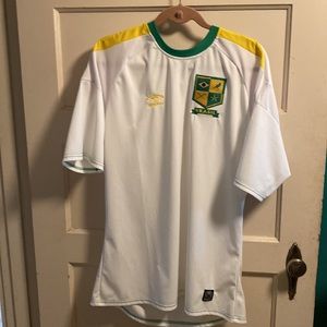 Vintage Umbro Brazil Brasil Soccer Jersey. Men’s Size XL